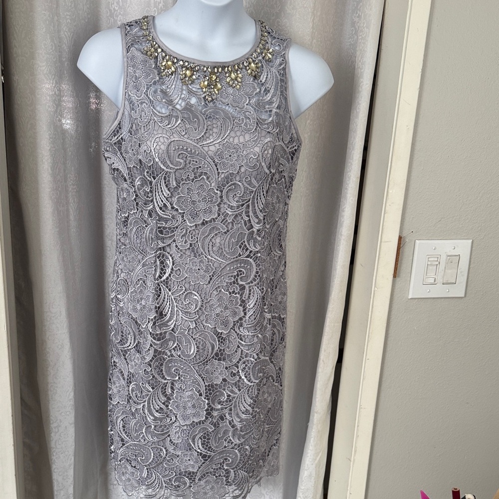Adrianna Papell Lavender Lace Dress Sz: 16